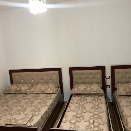 Murati ゲストハウス *